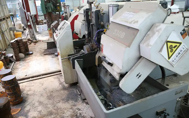 Steel plate cutting for custom OEM fitness equipment manufacturing at ShuangJia factory